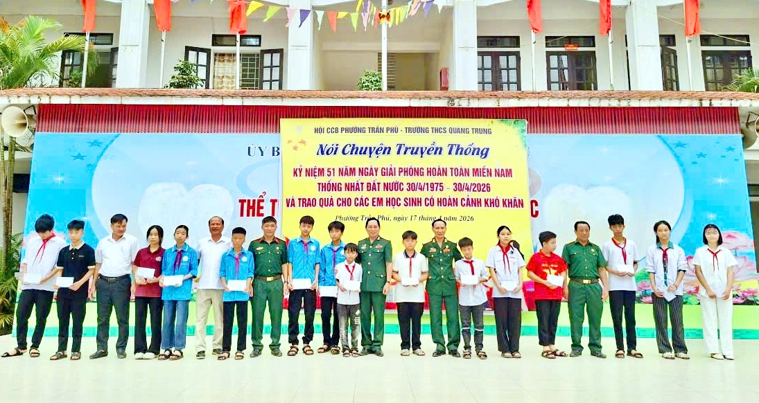 Lan tỏa truyền thống cách mạng từ những buổi nói chuyện lịch sử ở phường Trần Phú