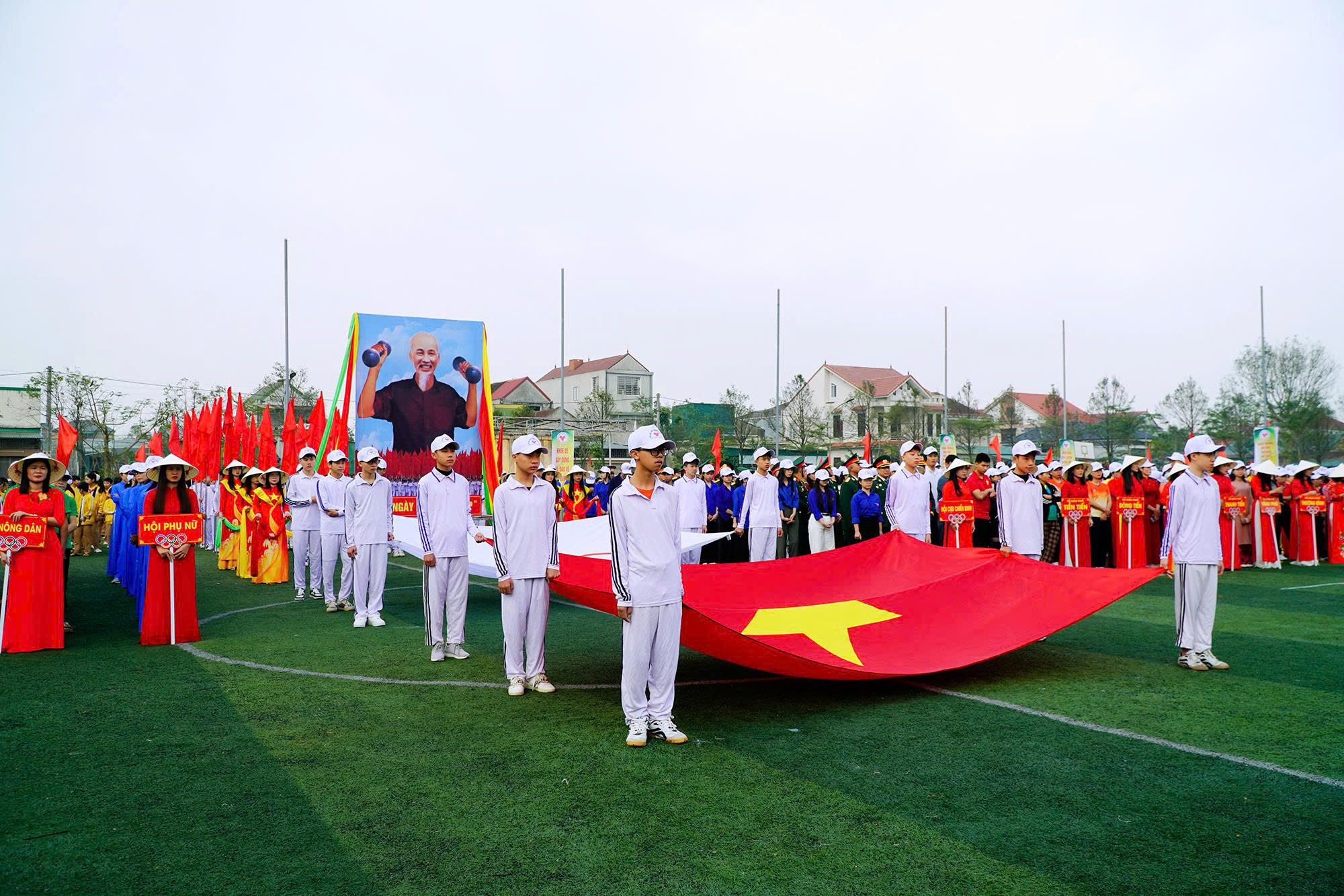 Đẩy mạnh phong trào thi đua yêu nước thực hiện nhiệm vụ phát triển kinh tế - xã hội giai đoạn 2026 – 2030