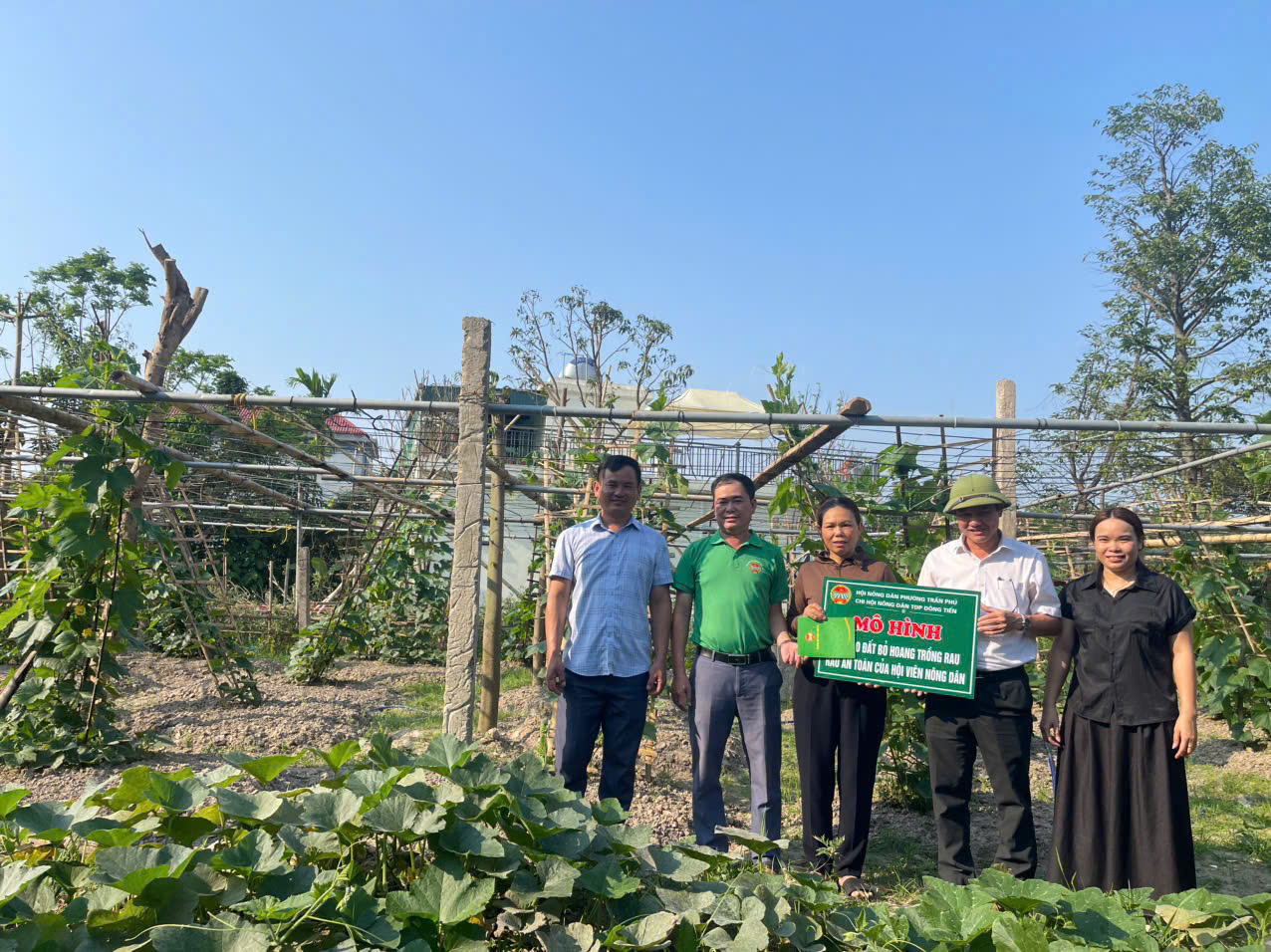 Hoạt động của MTTQ và các tổ chức chính trị - xã hội phường Trần Phú lập thành tích chào mừng các sự kiện trọng đại