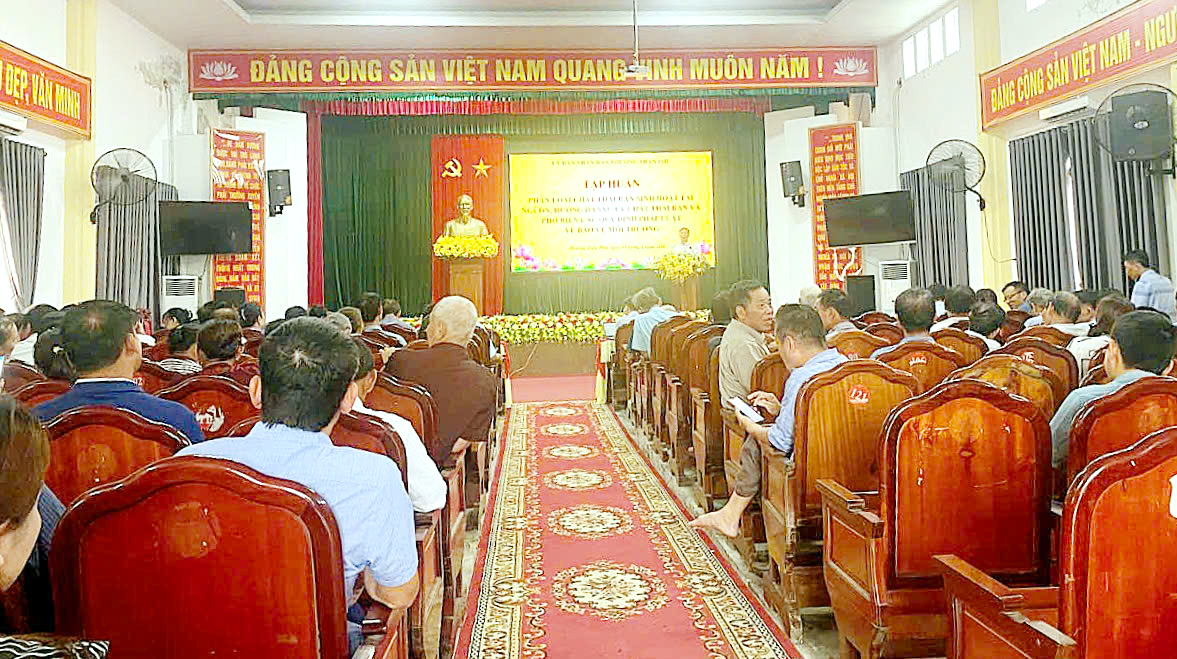 Phường Trần Phú tập huấn phân loại rác thải tại nguồn, thúc đẩy xây dựng đô thị văn minh, xanh - sạch - đẹp