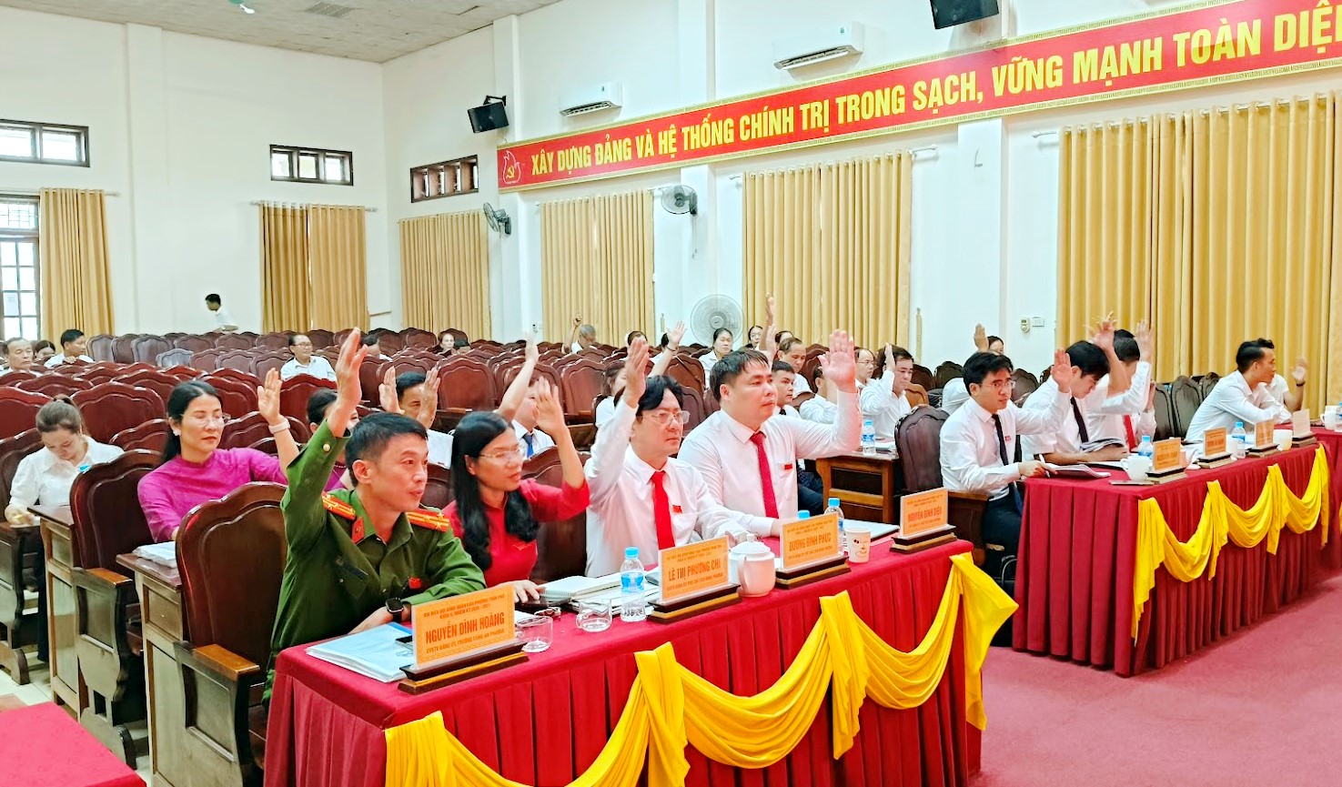 HĐND phường Trần Phú thông qua 6 Nghị quyết quan trọng tại kỳ họp thứ II