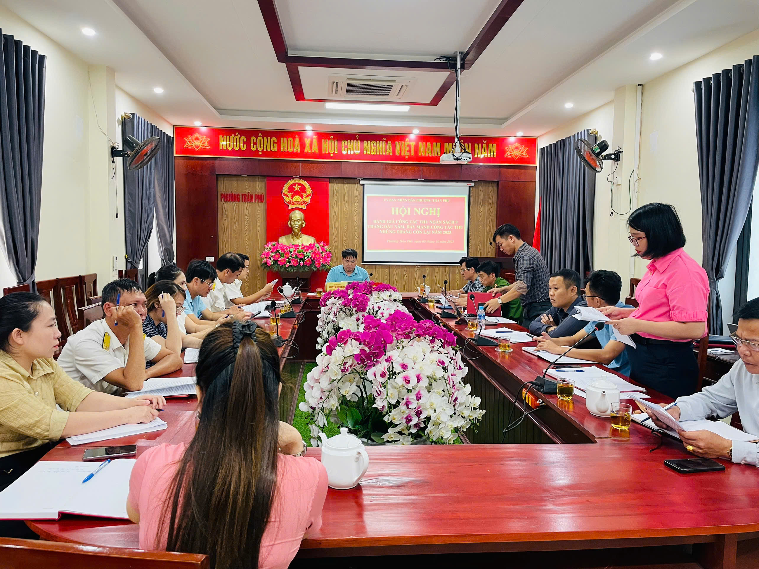 UBND phường Trần Phú tổ chức Hội nghị bàn về công tác thu ngân sách trên địa bàn phường