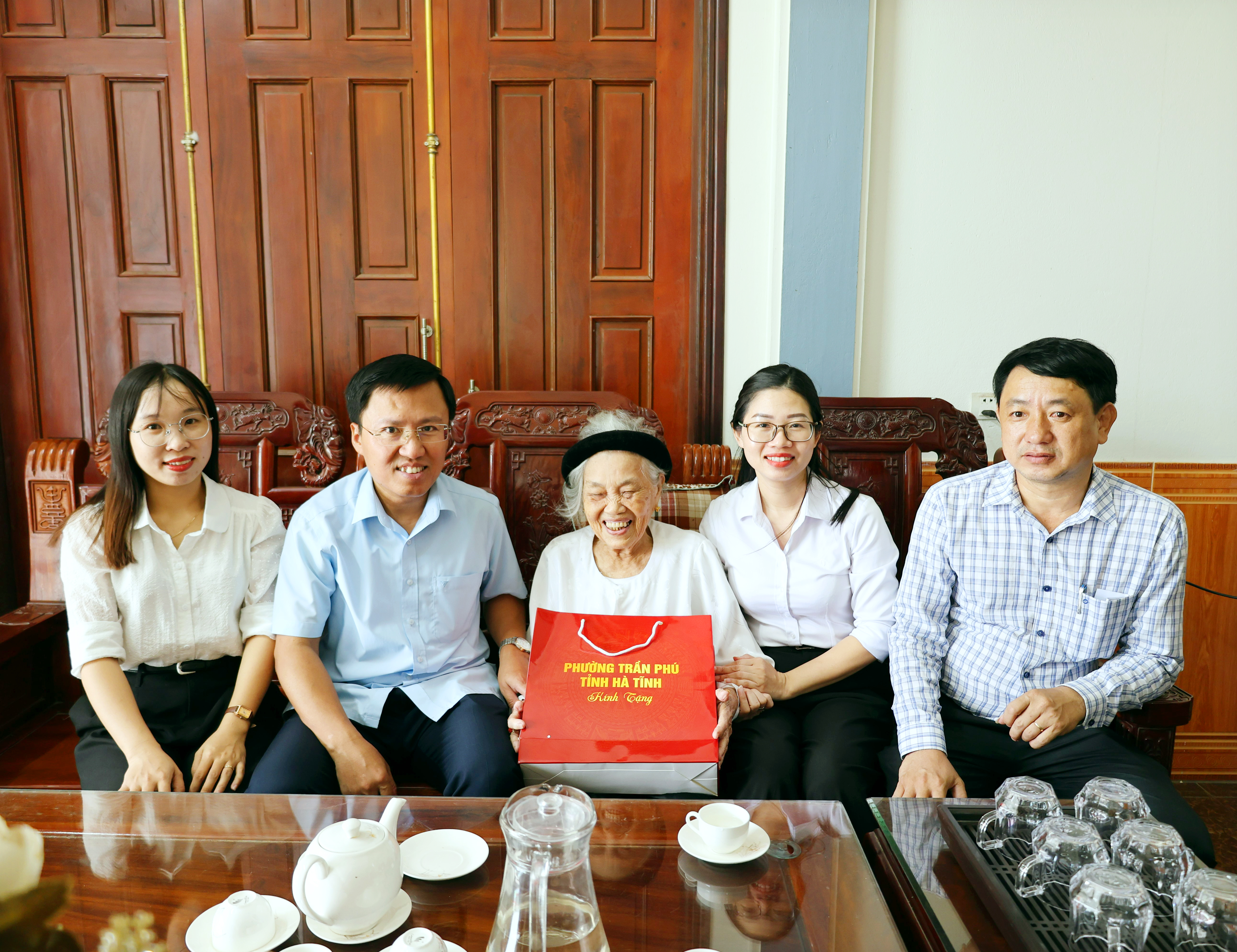 Lan tỏa phong trào "đền ơn đáp nghĩa" từ những việc làm thiết thực