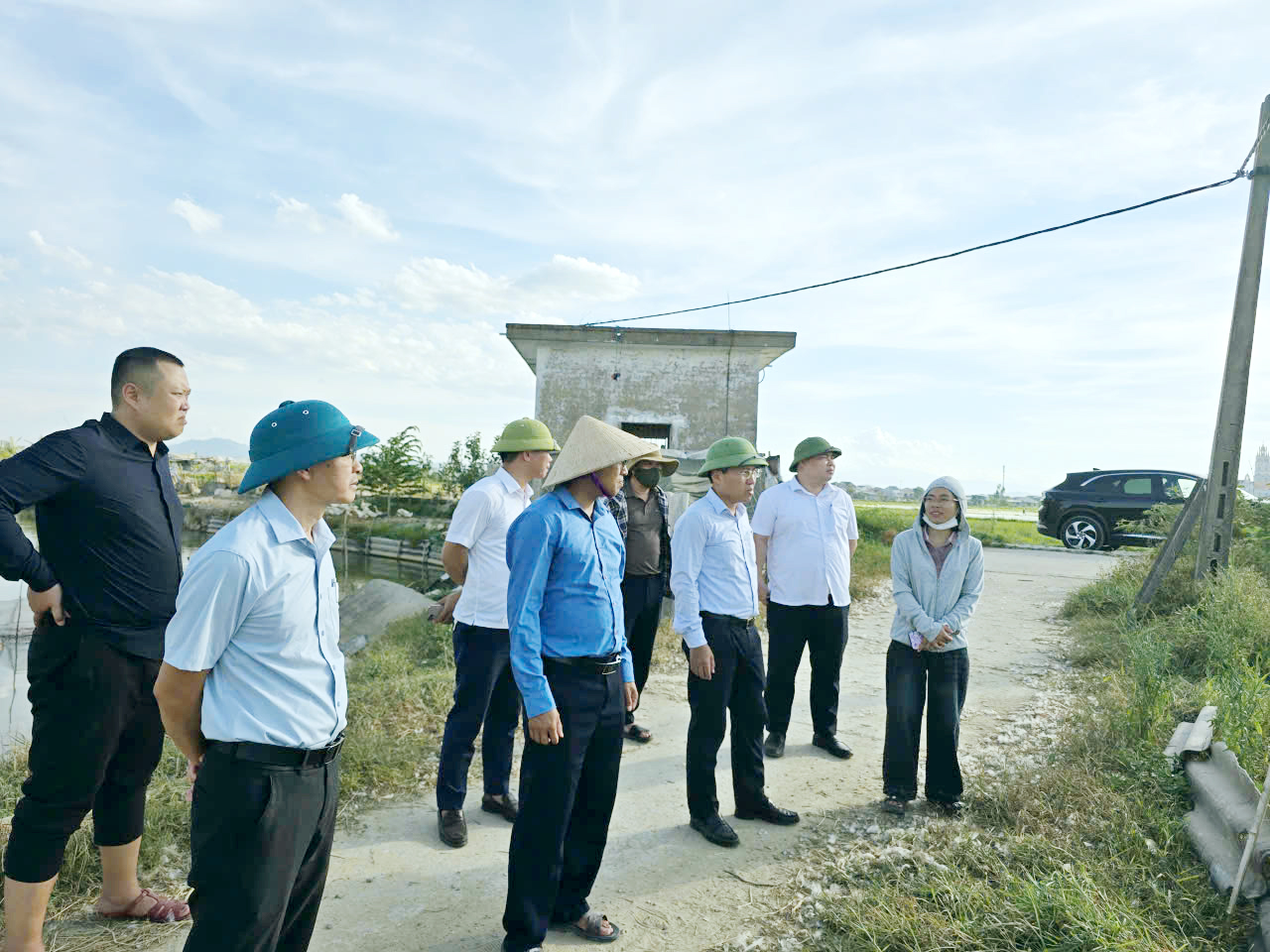 Lãnh đạo phường Trần Phú kiểm tra thực địa, chỉ đạo quyết liệt công tác chống hạn 