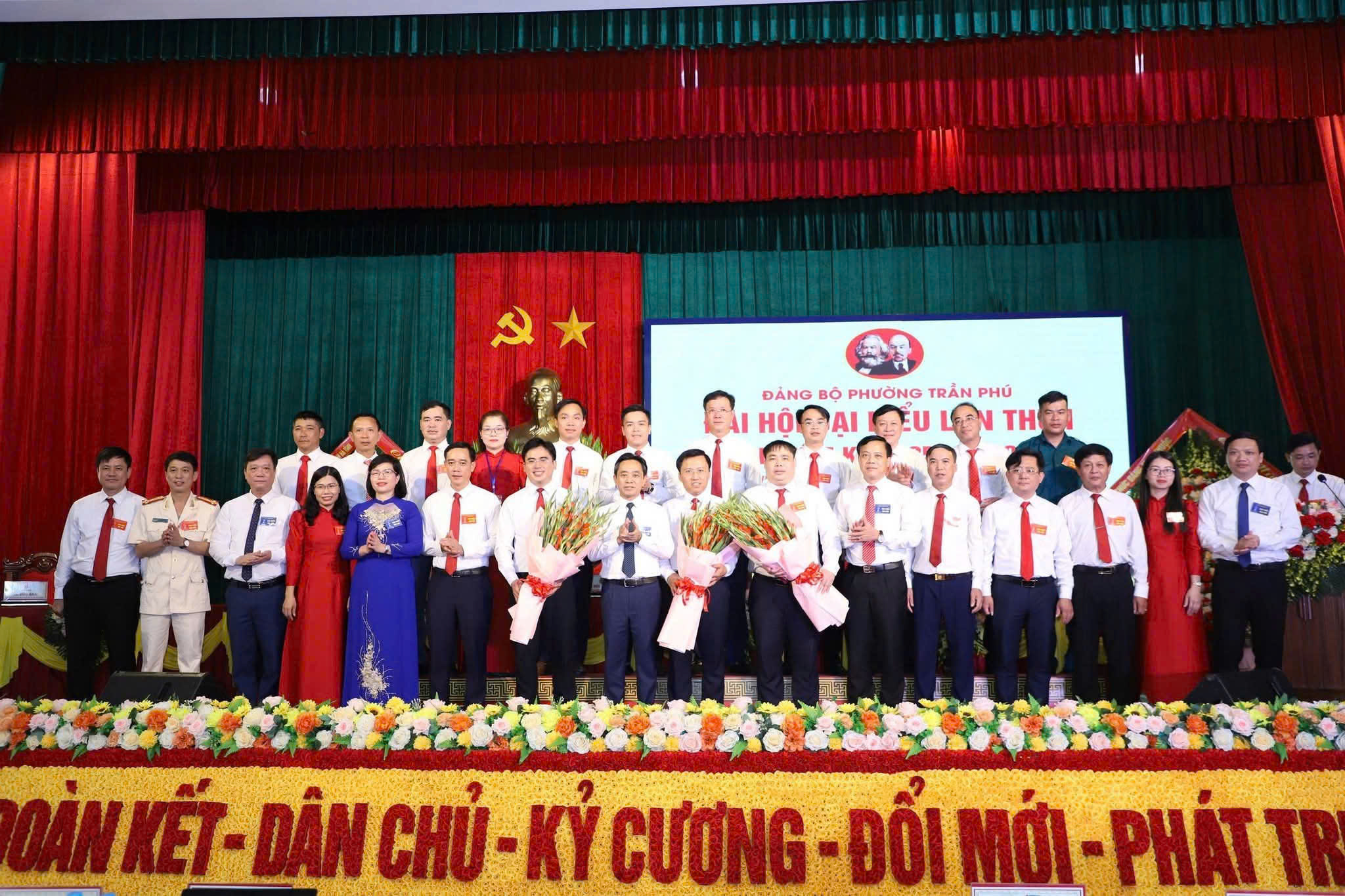 ĐẢNG BỘ PHƯỜNG TRẦN PHÚ ĐẠI HỘI ĐẠI BIỂU LẦN THỨ I NHIỆM KỲ 2025-2030
