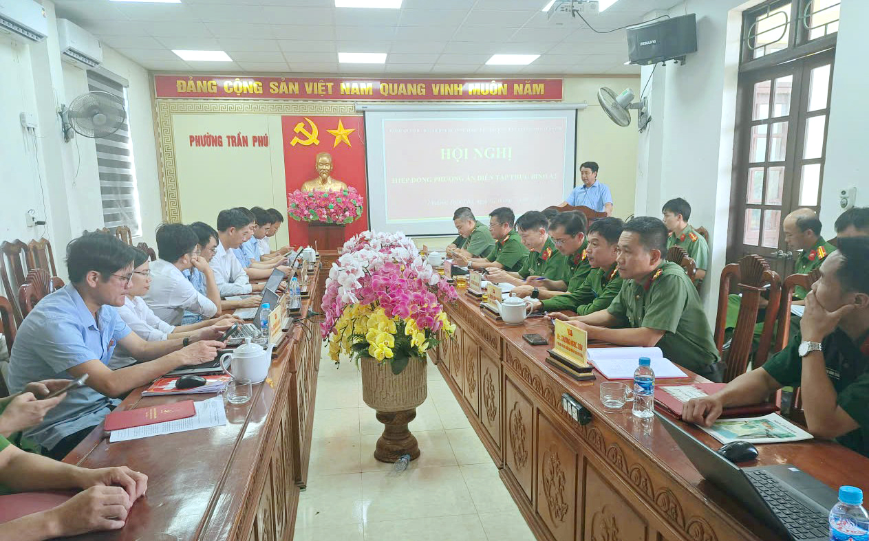Thống nhất phương án thực binh A2 chuẩn bị diễn tập tác chiến phường Trần Phú trong khu vực phòng thủ năm 2026