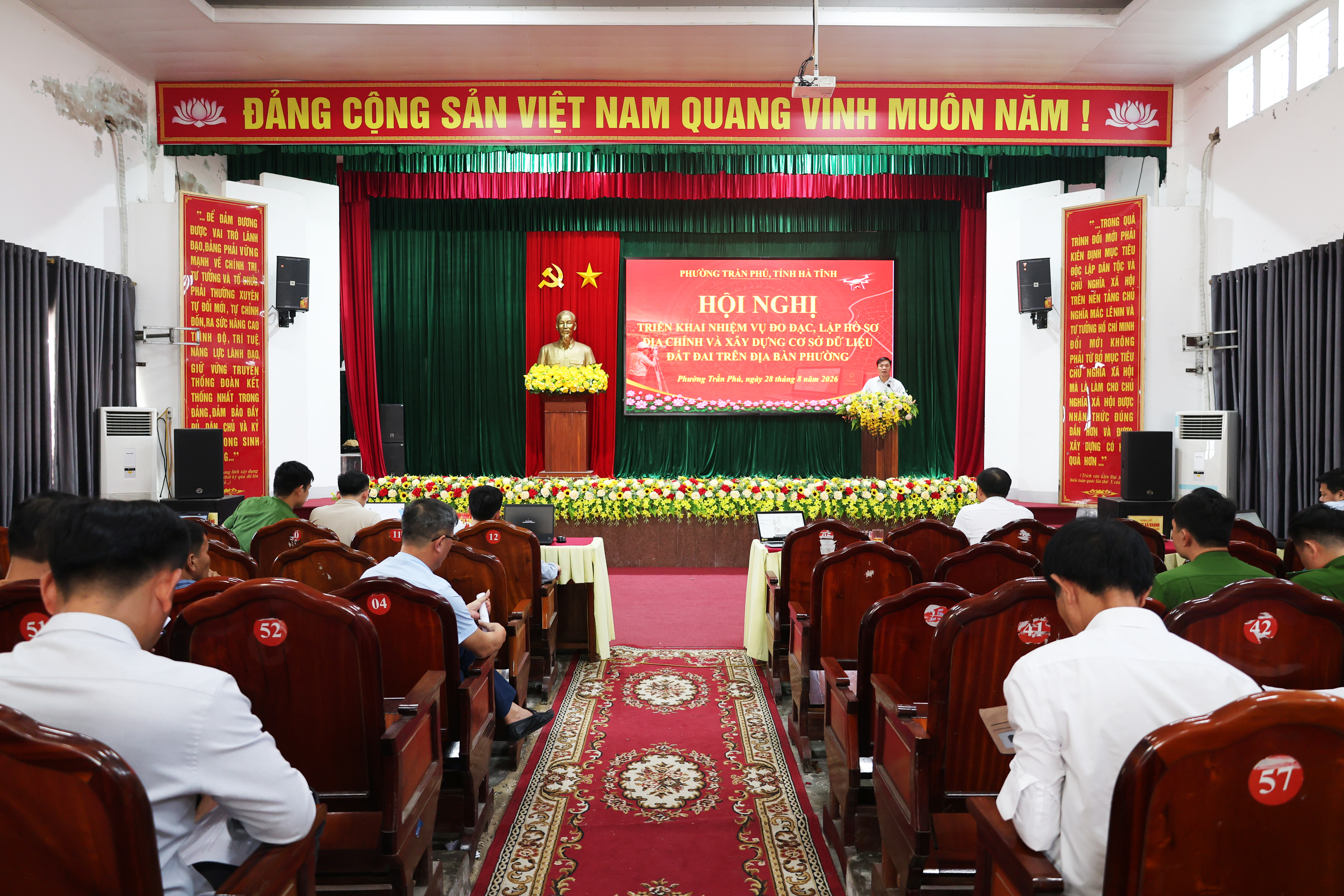 Phường Trần Phú đẩy nhanh tiến độ làm sạch, làm giàu cơ sở dữ liệu đất đai