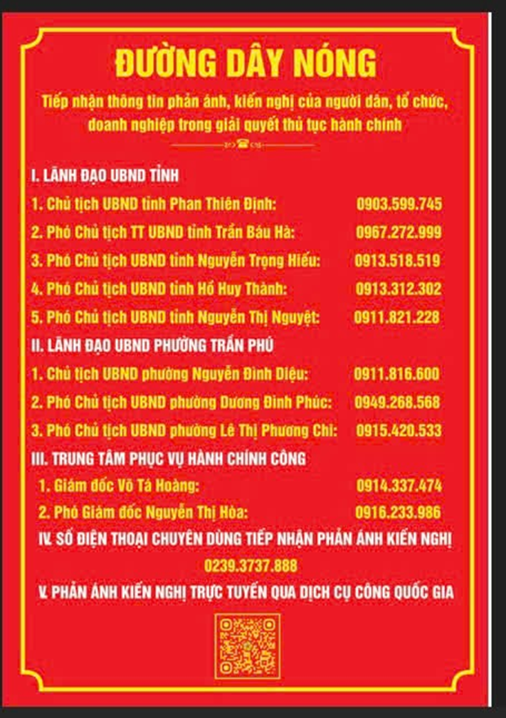 Công bố đường giây nóng tại  Trung tâm phục vụ hành chính công phường Trần Phú