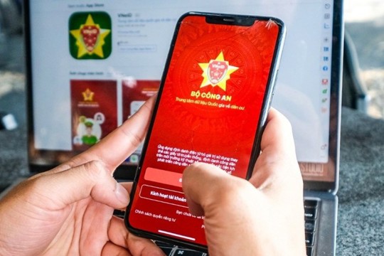 Hướng dẫn chính sách miễn, giảm phí, lệ phí khi tích hợp giấy tờ trên VNeID